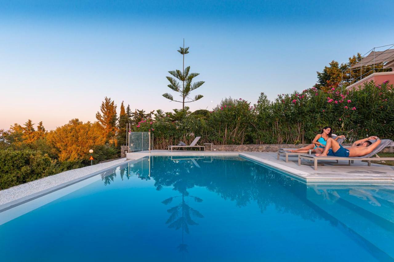 Villa Omnia - Kommeno Bay Dassia  Buitenkant foto